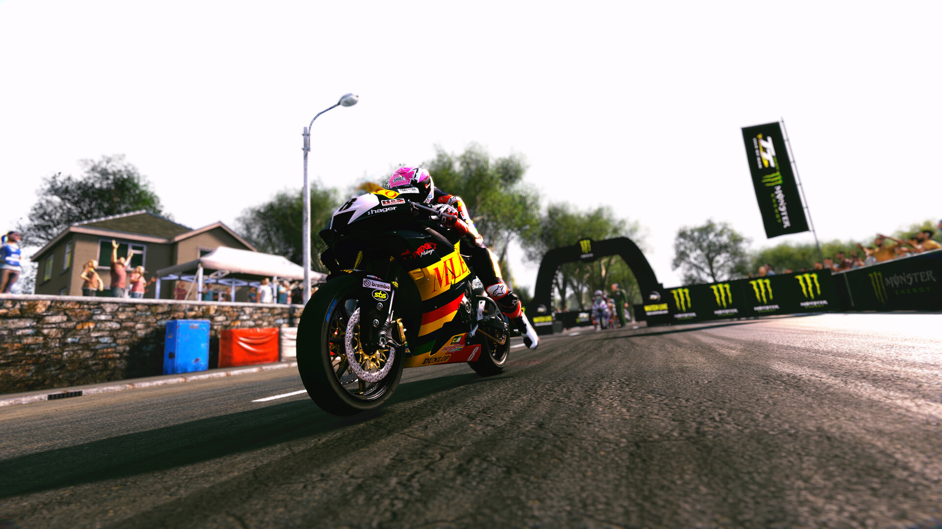 【5.05】PS4 《曼岛TT：边缘竞速3 TT Isle Of Man: Ride on the Edge 3》中文版PKG下载【v1.08+DLC】